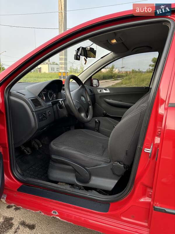 Хэтчбек Skoda Fabia 2006 в Харькове
