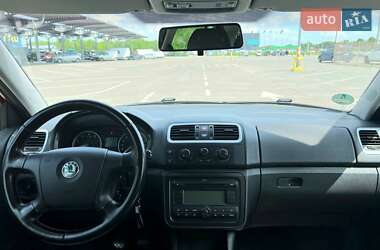 Хэтчбек Skoda Fabia 2008 в 