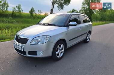 Универсал Skoda Fabia 2008 в Горохове