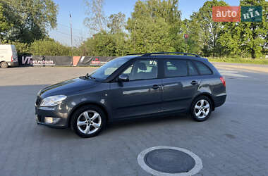 Универсал Skoda Fabia 2010 в Калуше