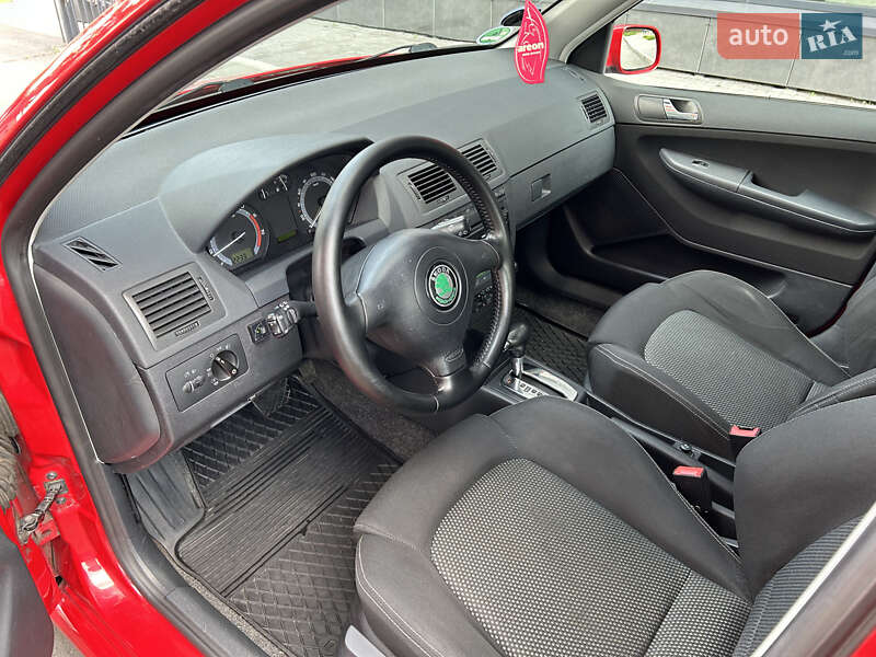 Универсал Skoda Fabia 2005 в Киеве