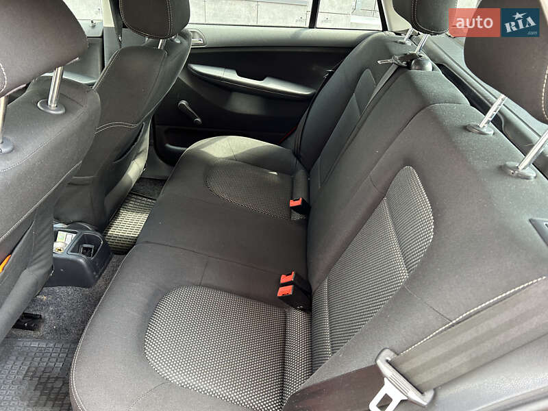Универсал Skoda Fabia 2005 в Киеве