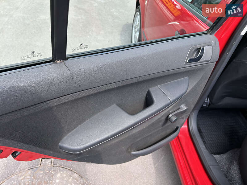 Универсал Skoda Fabia 2005 в Киеве