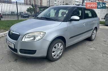 Универсал Skoda Fabia 2008 в Луцке