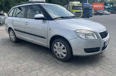 Универсал Skoda Fabia 2008 в Луцке