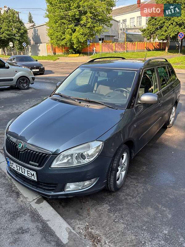 Универсал Skoda Fabia 2011 в Львове