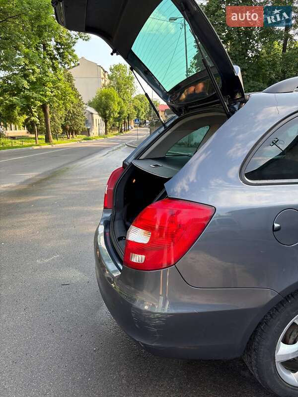 Универсал Skoda Fabia 2011 в Львове