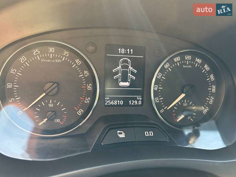 Универсал Skoda Fabia 2011 в Львове