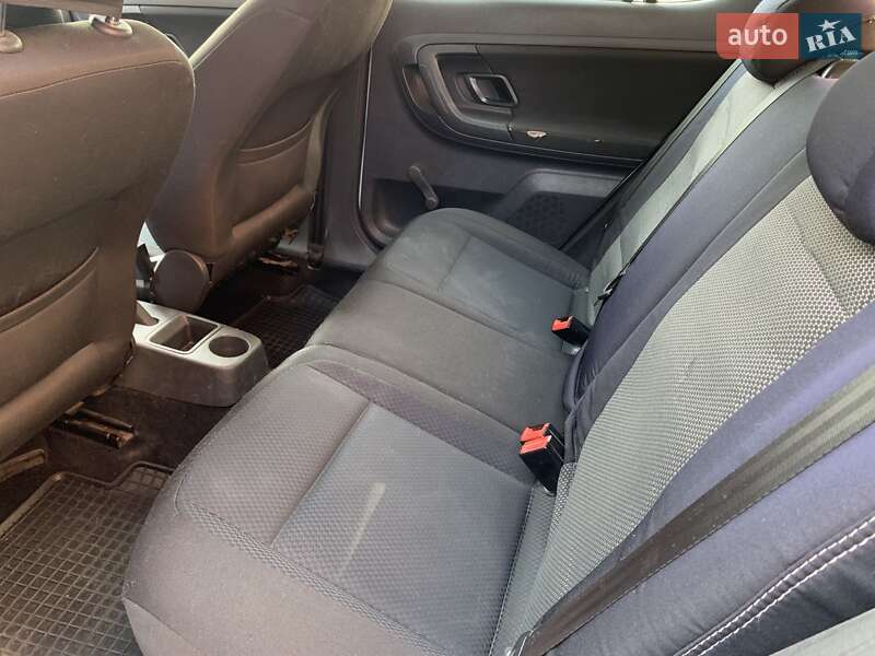 Хетчбек Skoda Fabia 2011 в Києві