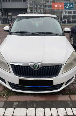 Універсал Skoda Fabia 2011 в Івано-Франківську