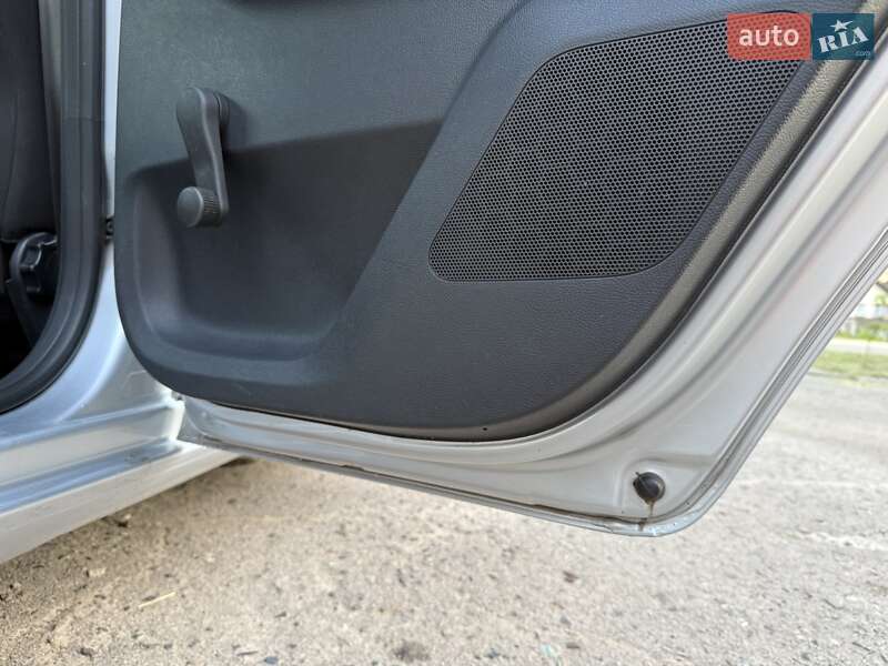 Хэтчбек Skoda Fabia 2010 в Ахтырке фото 20 Хэтчбек Skoda Fabia 2010 в Ахтырке