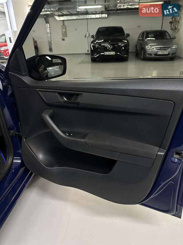 Хэтчбек Skoda Fabia 2016 в Киеве