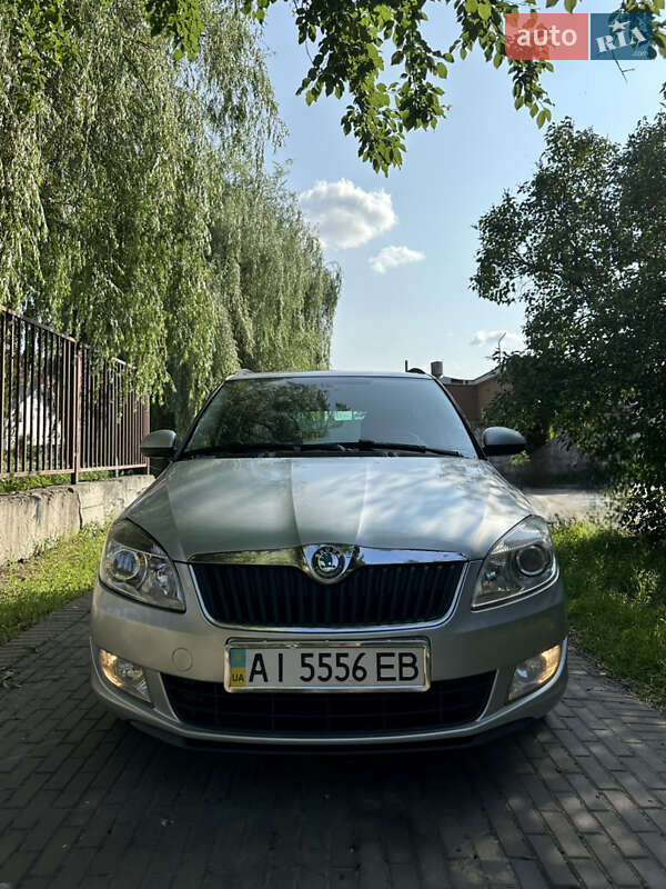 Универсал Skoda Fabia 2012 в 