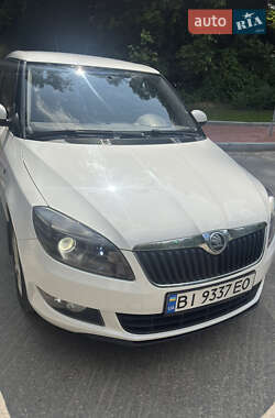 Хэтчбек Skoda Fabia 2013 в 