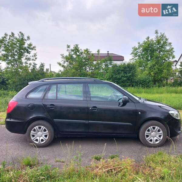 Универсал Skoda Fabia 2010 в Староконстантинове
