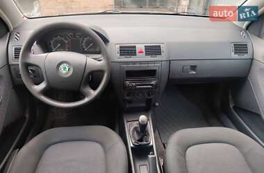 Универсал Skoda Fabia 2005 в 