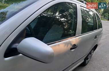 Универсал Skoda Fabia 2003 в 