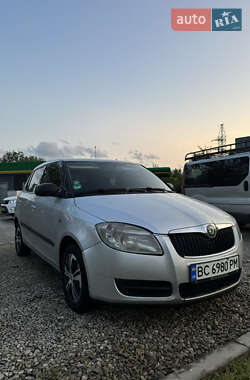 Хэтчбек Skoda Fabia 2008 в Калуше