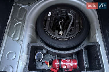 Хэтчбек Skoda Fabia 2012 в 