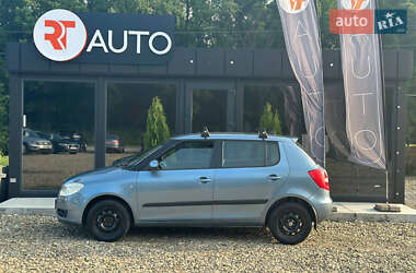 Хэтчбек Skoda Fabia 2008 в 