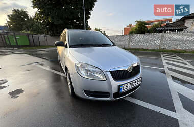 Універсал Skoda Fabia 2010 в Чернігові