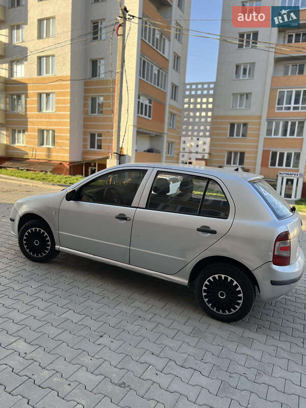 Хетчбек Skoda Fabia 2006 в Хмельницькому