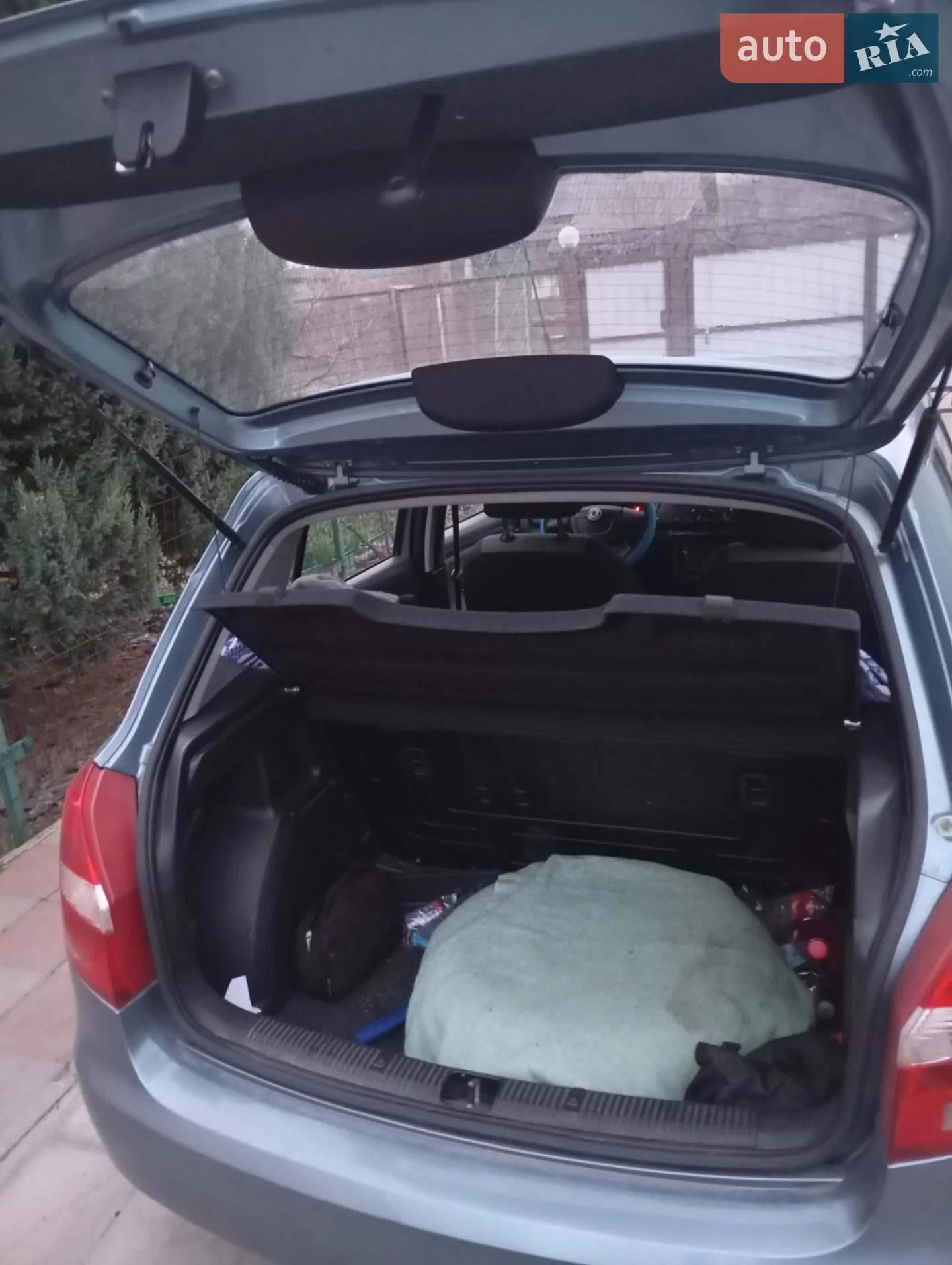 2010 Skoda Fabia - мініатюра 6