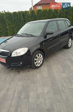 Універсал Skoda Fabia 2009 в Луцьку
