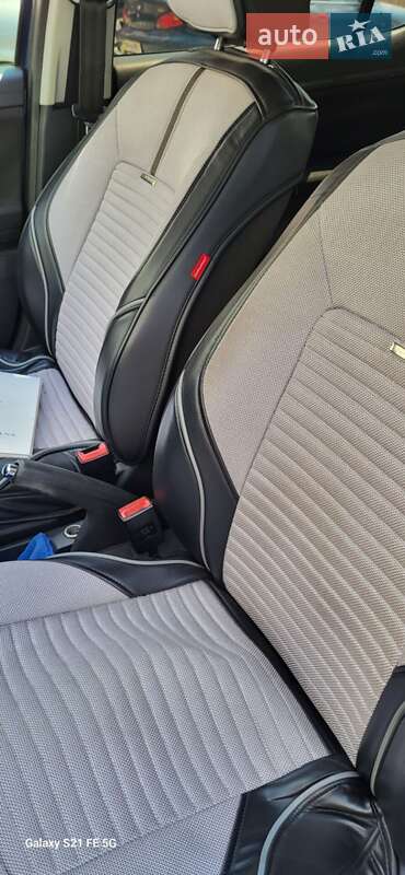 Хэтчбек Skoda Fabia 2010 в Одессе