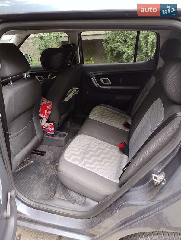 Хэтчбек Skoda Fabia 2008 в Киеве