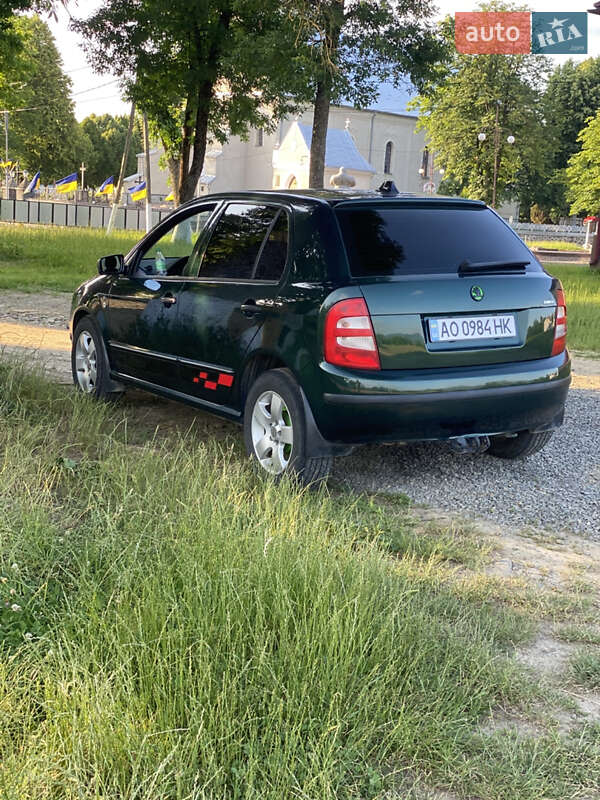 Хэтчбек Skoda Fabia 2002 в Приборжавском