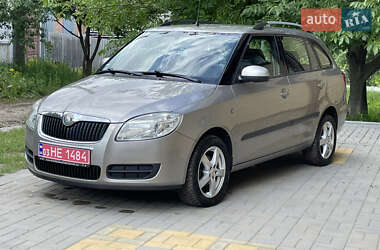Универсал Skoda Fabia 2009 в Харькове