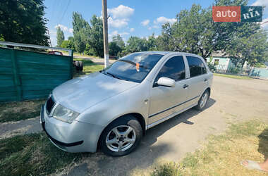 Хэтчбек Skoda Fabia 2000 в 