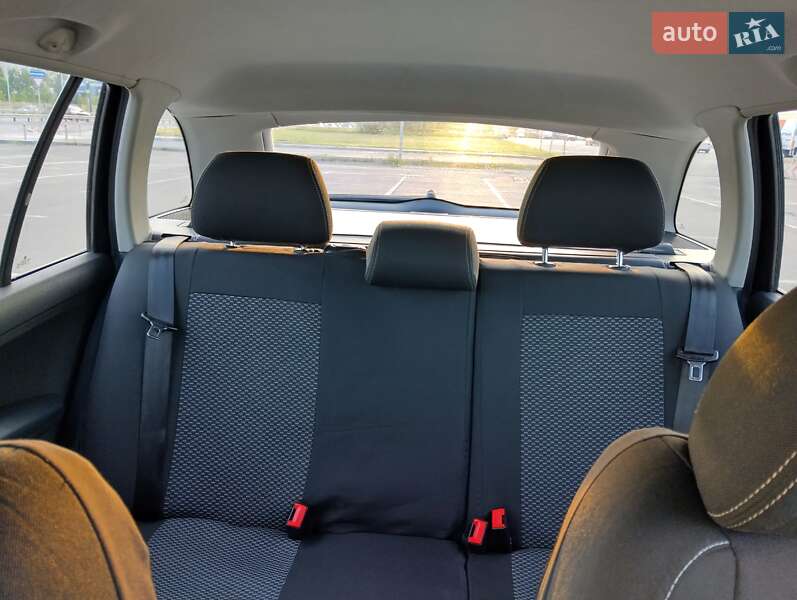 Універсал Skoda Fabia 2005 в Києві