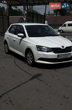 Хетчбек Skoda Fabia 2017 в Дніпрі