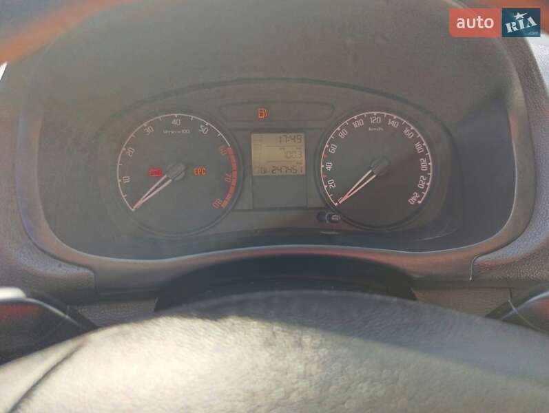 Хетчбек Skoda Fabia 2007 в Миколаєві