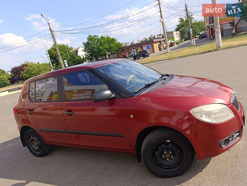 Хетчбек Skoda Fabia 2007 в Миколаєві