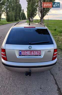 Универсал Skoda Fabia 2005 в 