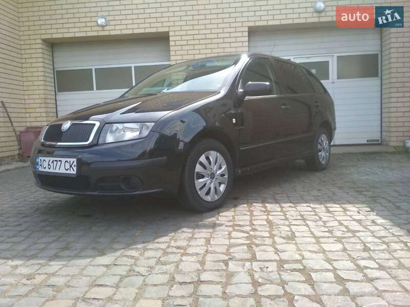 Універсал Skoda Fabia 2006 в Луцьку
