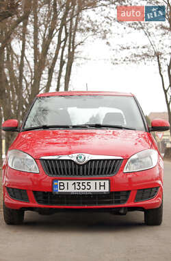 Хэтчбек Skoda Fabia 2012 в Полтаве