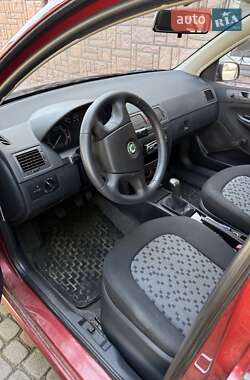 Хэтчбек Skoda Fabia 2007 в 
