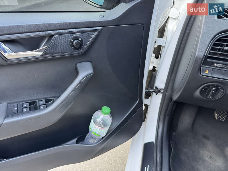 Універсал Skoda Fabia 2019 в Києві