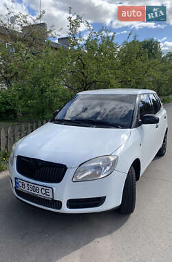 Хэтчбек Skoda Fabia 2008 в Новгород-Северском