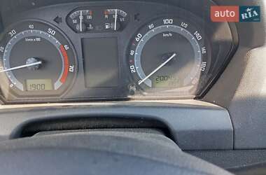 Седан Skoda Fabia 2007 в 