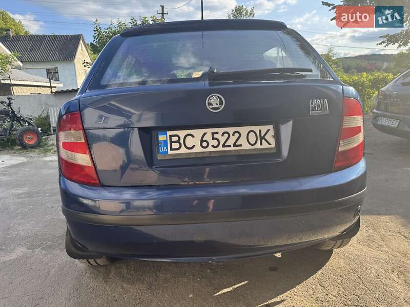 Хетчбек Skoda Fabia 2006 в Золочеві