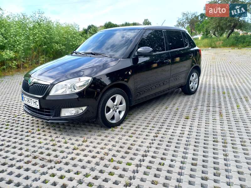 Хэтчбек Skoda Fabia 2011 в Киеве фото 14 Хэтчбек Skoda Fabia 2011 в Киеве