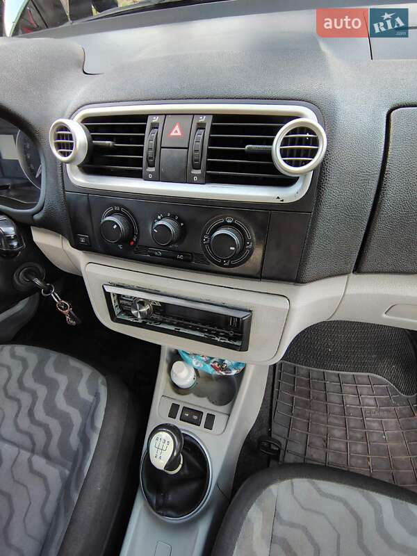 Хэтчбек Skoda Fabia 2008 в Павлограде