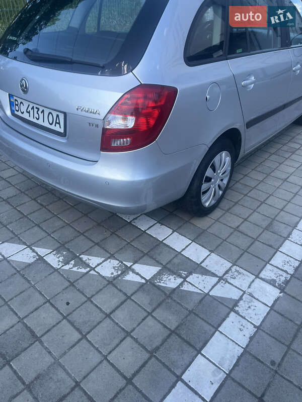 Универсал Skoda Fabia 2013 в Винниках
