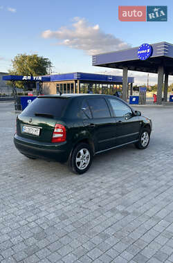 Хэтчбек Skoda Fabia 2003 в 