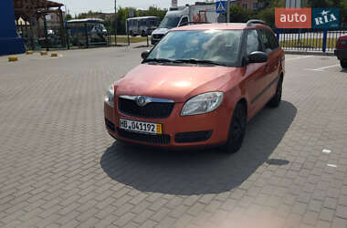 Універсал Skoda Fabia 2009 в Луцьку